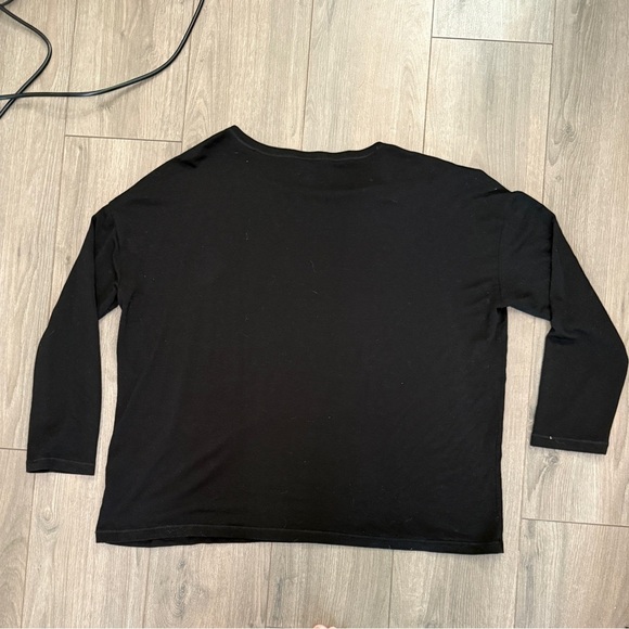 Eileen Fisher Black Long Sleeve Pocket Tee - Soft {L} - Picture 2 of 6